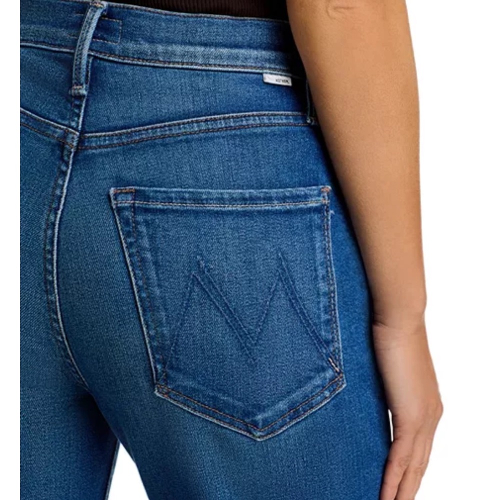MOTHER The Rambler Zip Flood Straight-Leg Jeans- color Read Between the Lines - Picture 2 of 9